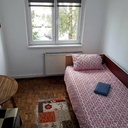 Apartment Aldine Comfort : Entire With 2 Bedrooms Sibiu