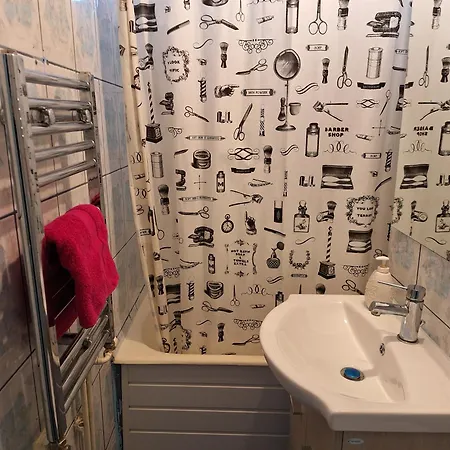 Apartment Aldine Comfort : Entire With 2 Bedrooms Sibiu